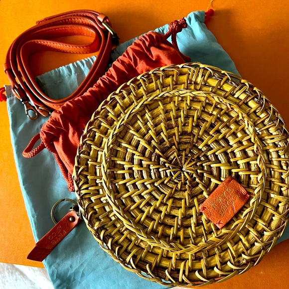 FRYE & CO Whicker Circle Purse Handbag Crossbody Orange - Picture 1 of 5